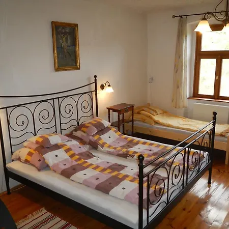 Berki Porta Vendeghaz
